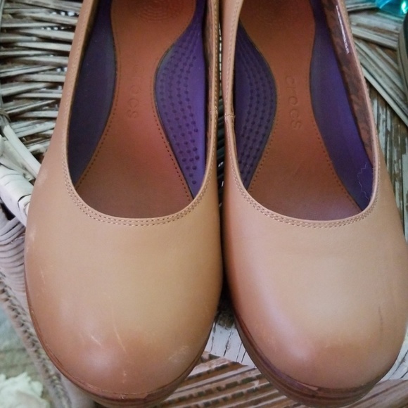 CROCS Shoes - CROCS  SYNTHETIC WEDGE SHOES 🦚WEEKEND SPECIAL🎆
